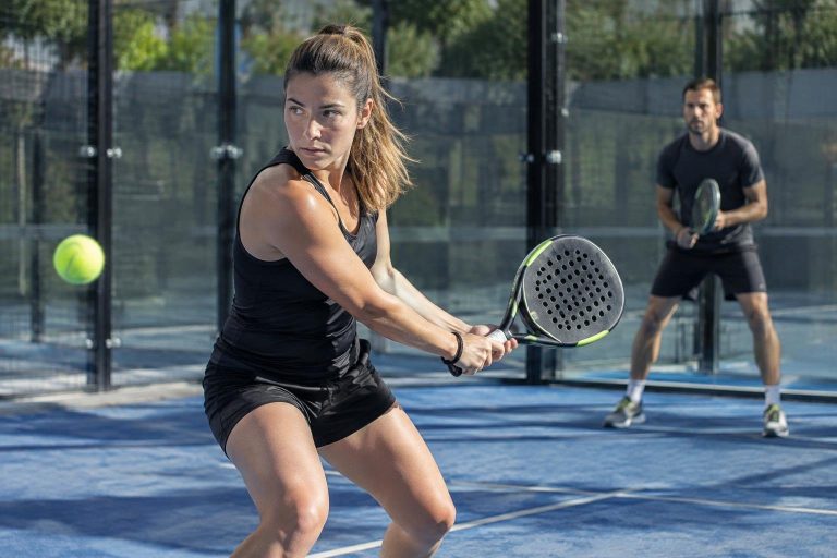 Best Padel Rackets for Power: How to Choose the Right One
